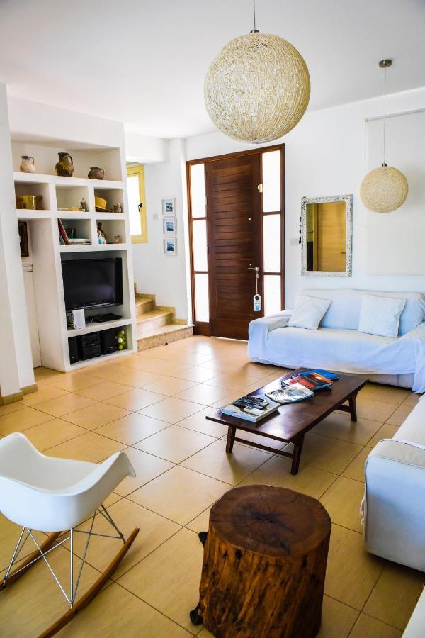 Riverland Beach Villa Протарас Экстерьер фото